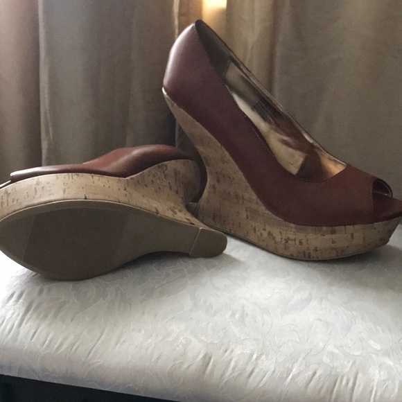Wedges - Picture 2 of 2
